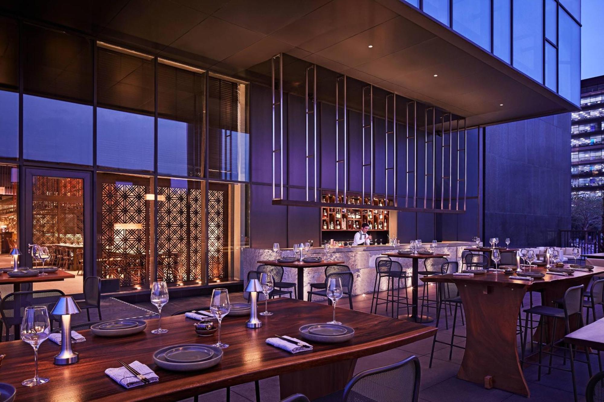 The Ritz-Carlton, Poona Buitenkant foto
