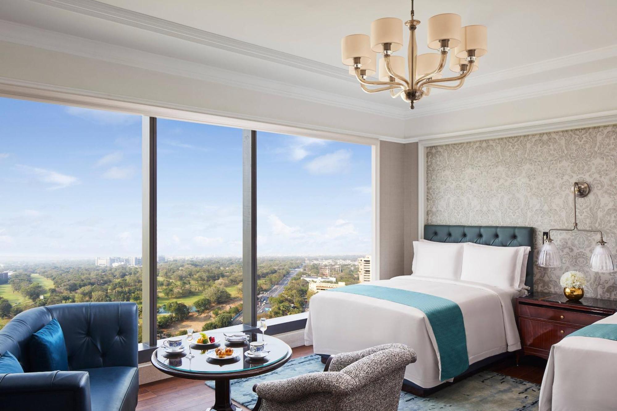 The Ritz-Carlton, Poona Buitenkant foto