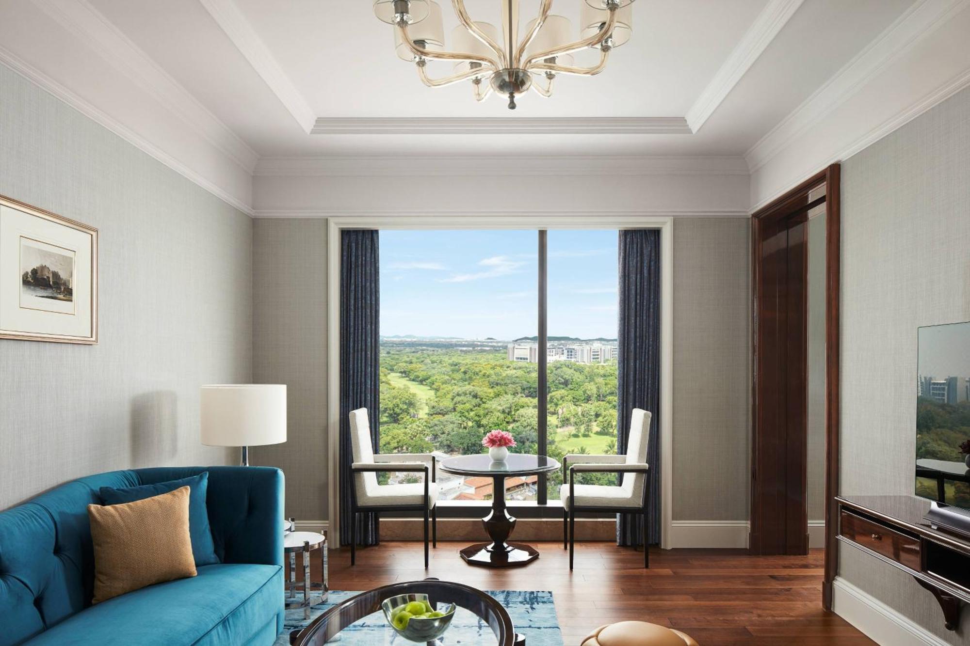 The Ritz-Carlton, Poona Buitenkant foto